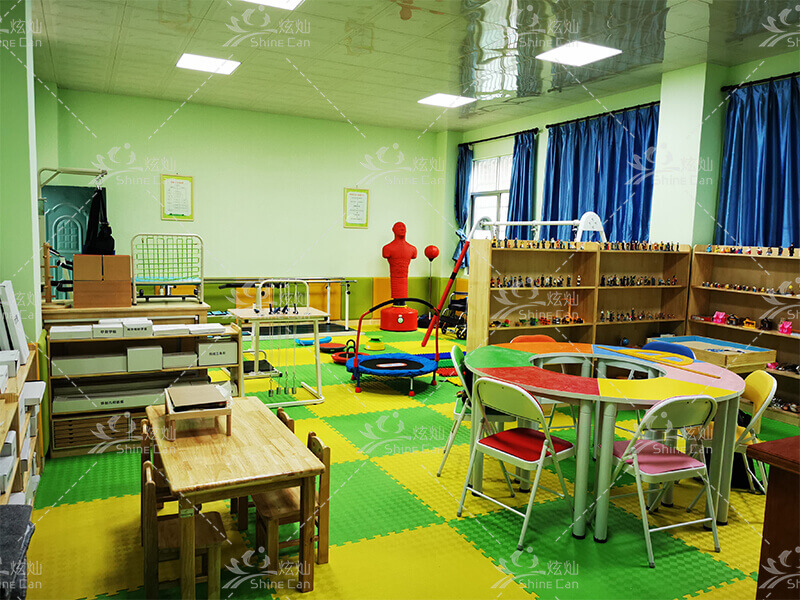 海南五指山紅星學校